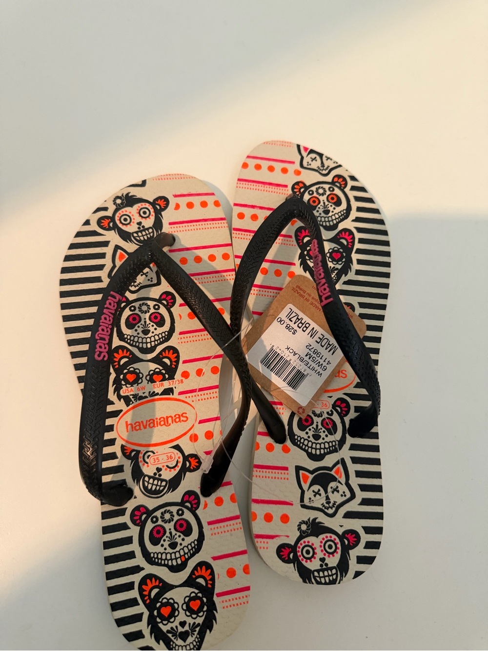 Havaianas Black & Pink Sugar Skull Flip Flops